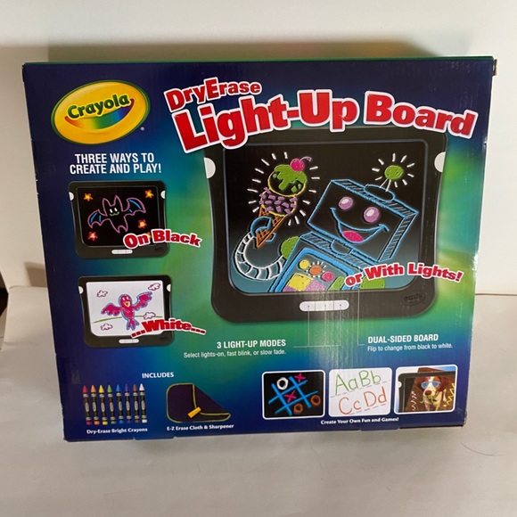 Crayola Dry Erase Light Up Board Dual Sided Drawing Toy NWB - Picture 4 of 7
